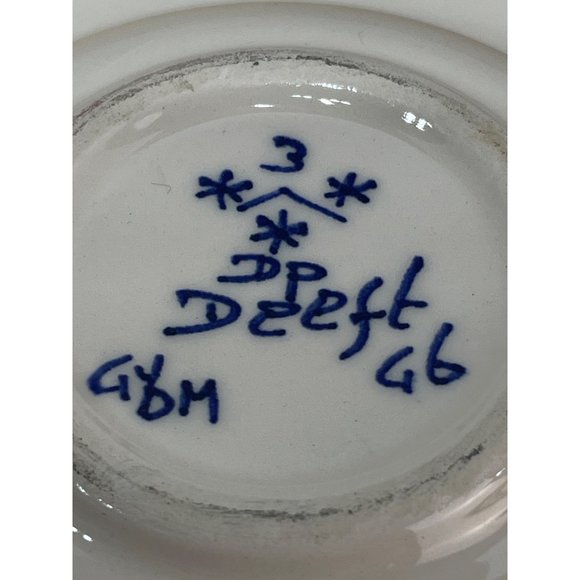 Delft 4.75” Blue White Ash Tray Cigarette Retro MCM - Picture 2 of 3